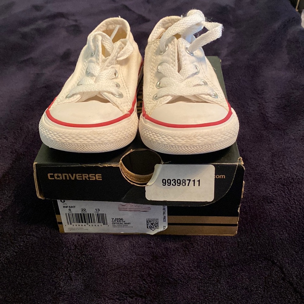 White infant size 6 converse